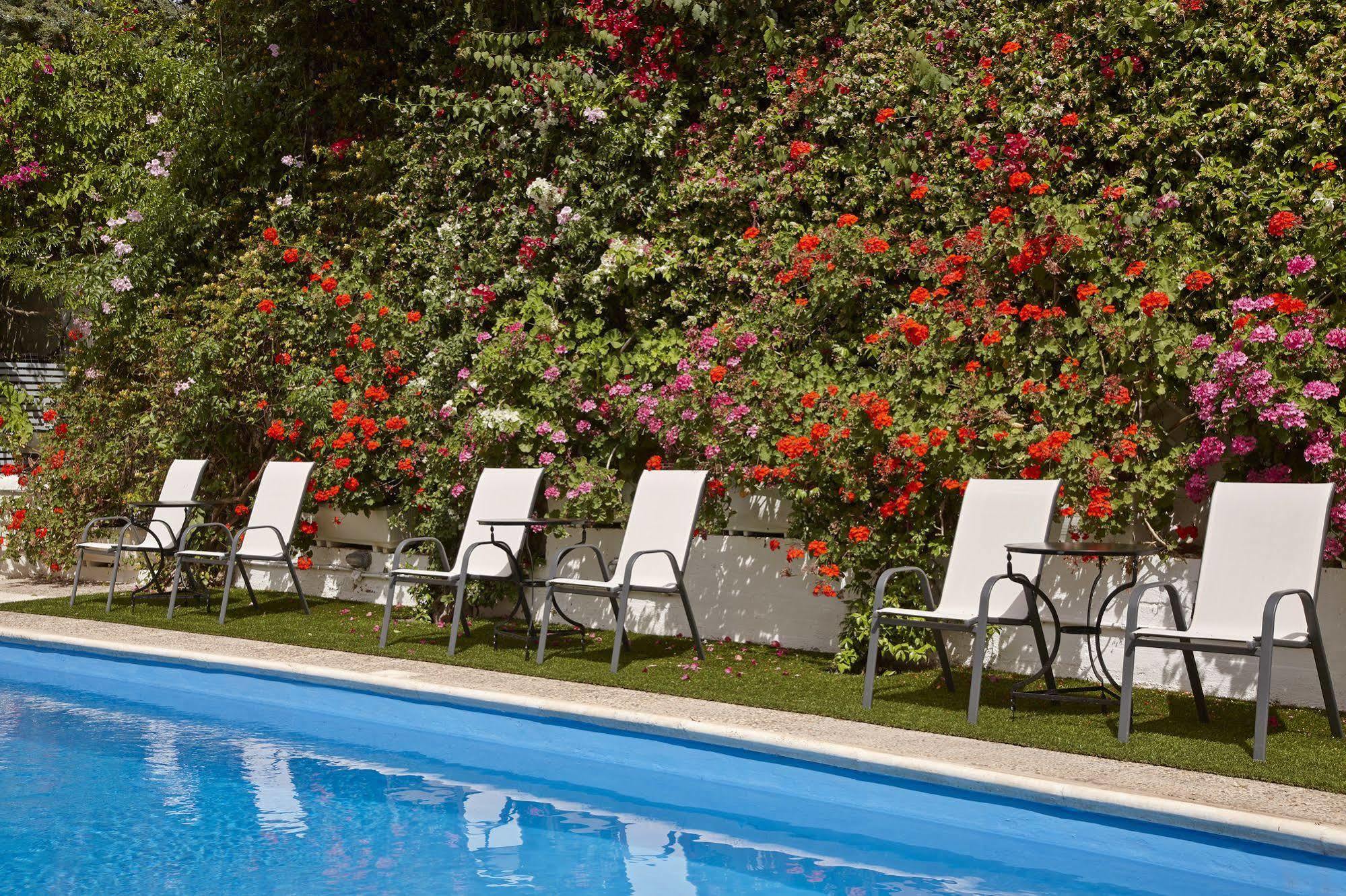 Spetses Retreat Accommodation Extérieur photo