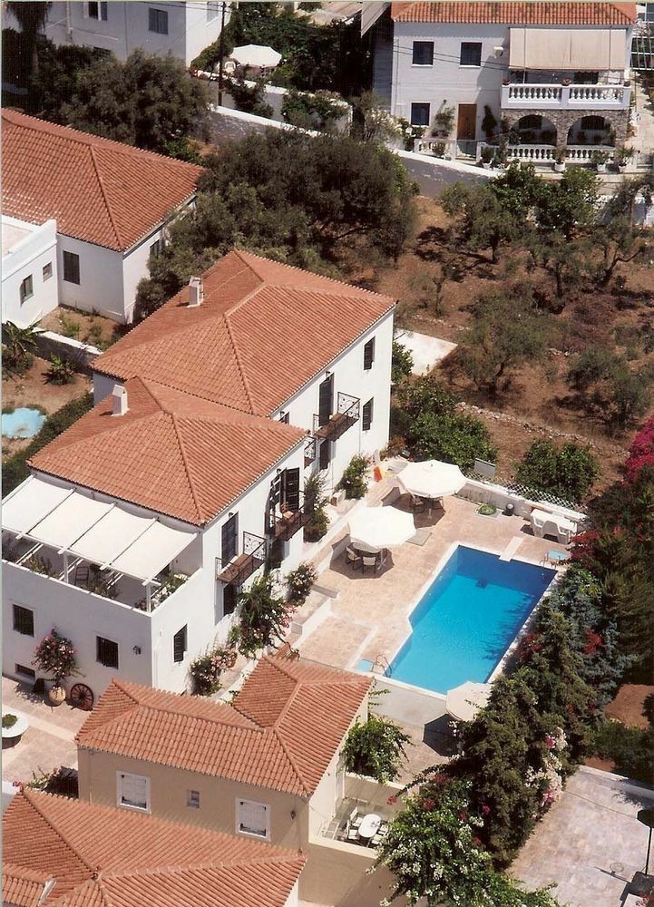 Spetses Retreat Accommodation Extérieur photo